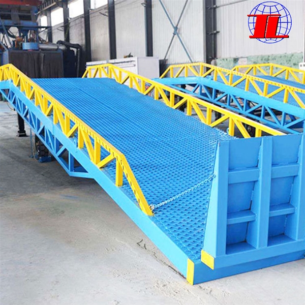 新乡集装箱登车桥