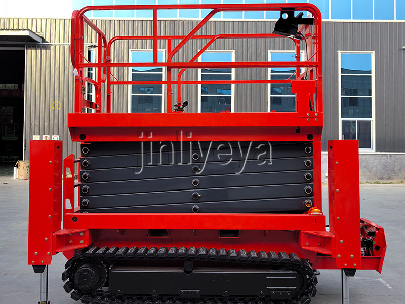 新乡履带自行式升降平台