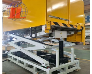 新乡刚性链升降平台